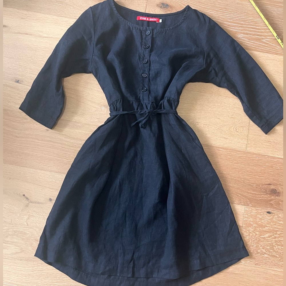Pyne & Smith Small european linen Black Button-Up Dress